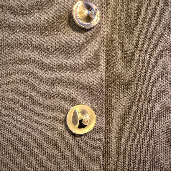 Petal and Pup Stylish Sleeveless Sweater Vest - Picture 7 of 12